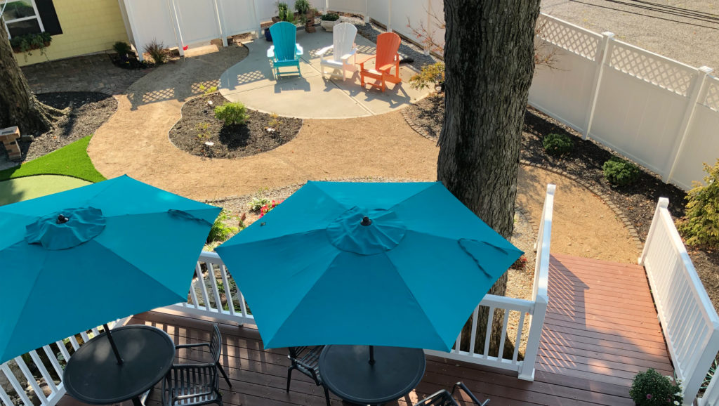 Enjoy Lunch on the Deck